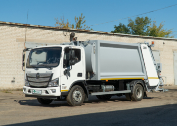 Мусоровоз задней загрузки СУПЕР МІНІ 8-10 FT 1108