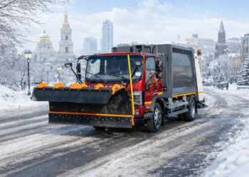 Сміттєвоз заднього завантаження  ВЛІВ МІНІ 10-12 JAC N120