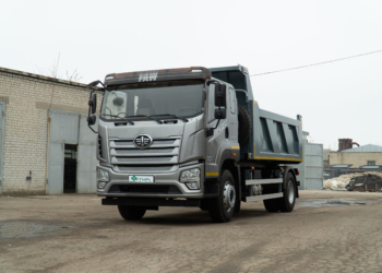 Самоскид заднього розвантаження CB R FAW CA5181