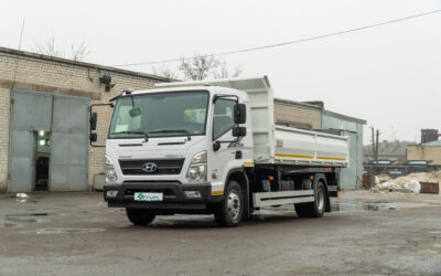 Завод спецтехніки VIVA представив компактний самоскид VIVA CB S HYUNDAI EX10 для міських і сервісних робіт