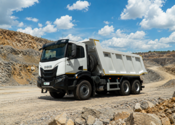 Самоскид заднього розвантаження VIVA CB R IVECO AD380T